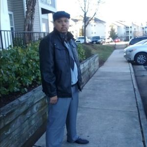 Meet your Posher, Dion